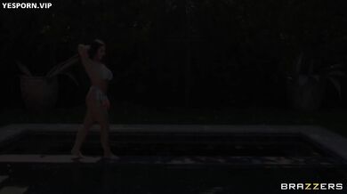 A Double Dose Of Aussie Ass