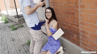 Risky Public Sex With My Girlfriend