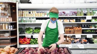 Supermarket Slut