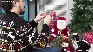 Fucking Around The Christmas Tree