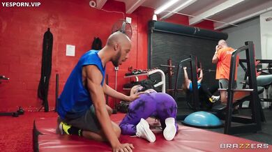 A Not So Sneaky Public Gym Bang