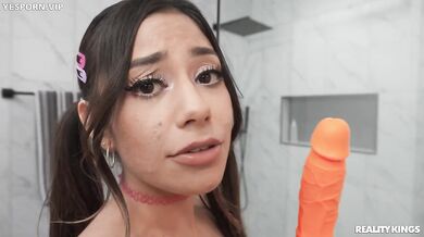 Cummotion In The Shower