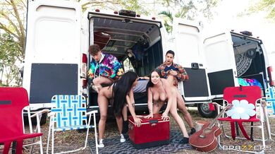 Vanlife Sluts Double Dick Swap