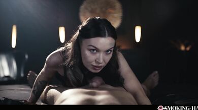 Tabitha Poison - Smoking Hawt