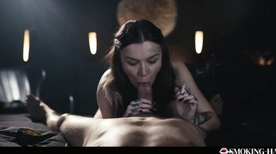 Tabitha Poison - Smoking Hawt