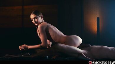 Tiffany Tatum - Smoking Hawt