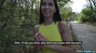 Public Agent – Moona Snake – Italian in Tight Yellow Dress