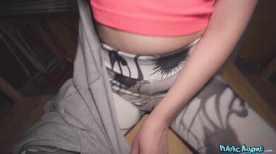 Runner in Tight Leggings Fucked