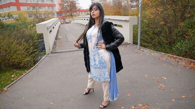 Public Agent – Aaliyah Yasin – The Present in the Pocket