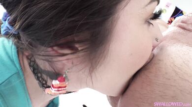 Filling Chanel and Brenna’s Mouths