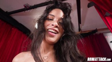 Dick-Hungry Brunette Luxe La Fox Swallows Cum After Raw Pounding