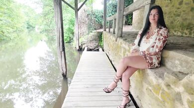 Sirenax, 26 years old, bombshell of Versailles!