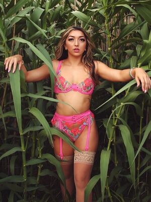 Rose Isstar