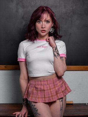 Eva Ray