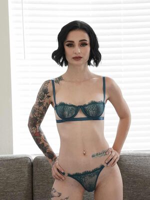 Stevie Moon